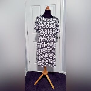 LOFT Gray and White Patterned Midi Dress, size LP